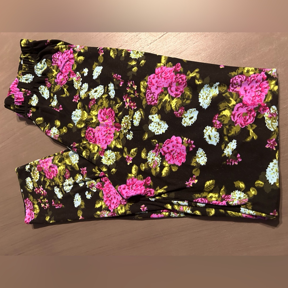 New without tags Agnes & Dora leggings